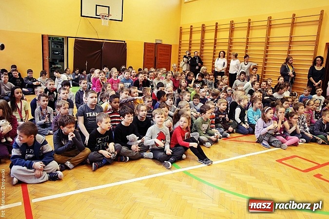 Zdjęcie w galerii na portalu naszraciborz.pl: Uczniowie SP 13 obchodzili Dzień Kota wiadomości z regionu