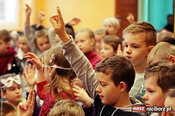 Zdjęcie w galerii na portalu naszraciborz.pl: Uczniowie SP 13 obchodzili Dzień Kota wiadomości z regionu