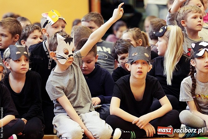 Zdjęcie w galerii na portalu naszraciborz.pl: Uczniowie SP 13 obchodzili Dzień Kota wiadomości z regionu