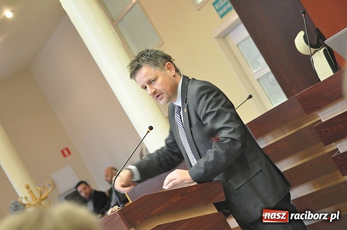 Zdjęcie w galerii na portalu naszraciborz.pl: Pierwsza debata o placu Długosza. Eksperci nie mają wątpliwości - wróćmy do historii wiadomości z regionu