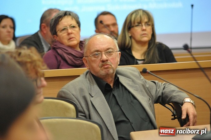 Zdjęcie w galerii na portalu naszraciborz.pl: Pierwsza debata o placu Długosza. Eksperci nie mają wątpliwości - wróćmy do historii wiadomości z regionu