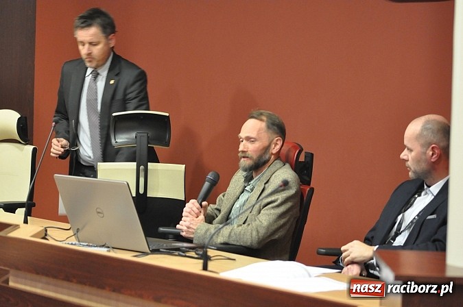 Zdjęcie w galerii na portalu naszraciborz.pl: Pierwsza debata o placu Długosza. Eksperci nie mają wątpliwości - wróćmy do historii wiadomości z regionu