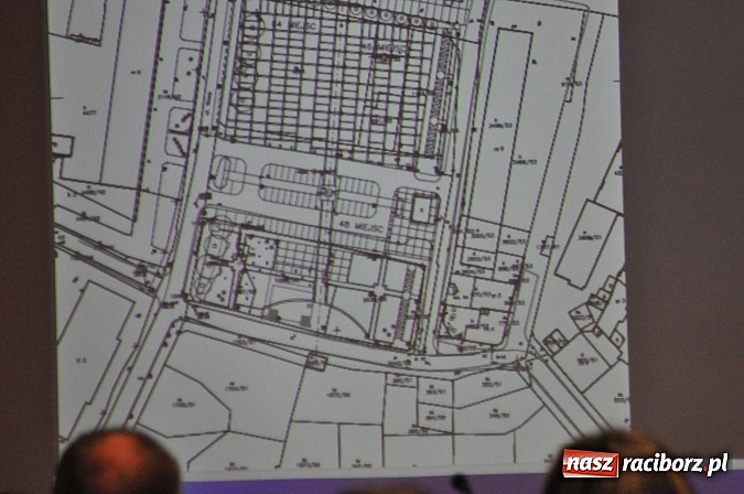 Zdjęcie w galerii na portalu naszraciborz.pl: Pierwsza debata o placu Długosza. Eksperci nie mają wątpliwości - wróćmy do historii wiadomości z regionu