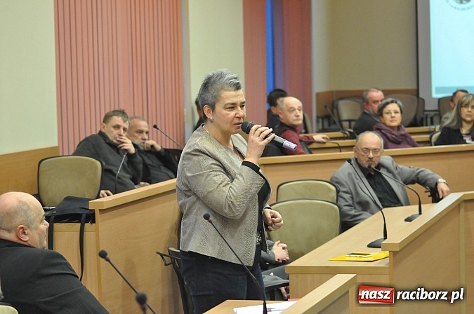 Zdjęcie w galerii na portalu naszraciborz.pl: Pierwsza debata o placu Długosza. Eksperci nie mają wątpliwości - wróćmy do historii wiadomości z regionu