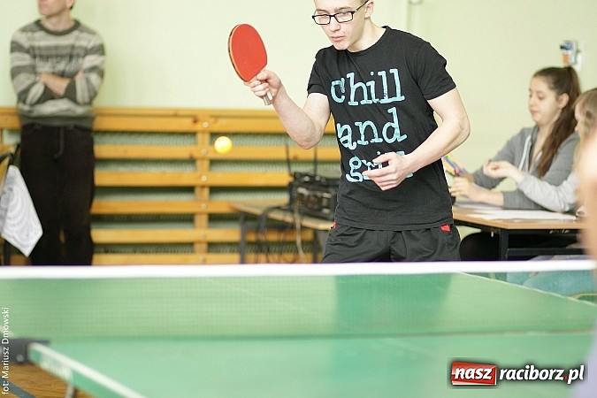 Zdjęcie w galerii na portalu naszraciborz.pl: Powiatowe zawody w tenisie stołowym w Tworkowie wiadomości z regionu
