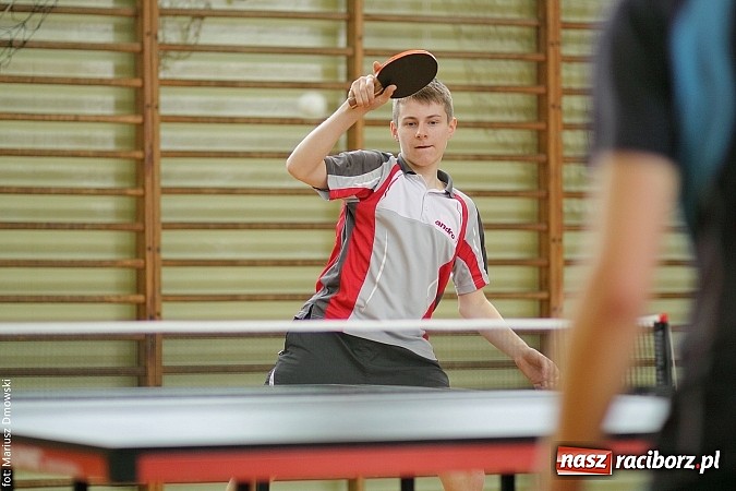 Zdjęcie w galerii na portalu naszraciborz.pl: Powiatowe zawody w tenisie stołowym w Tworkowie wiadomości z regionu