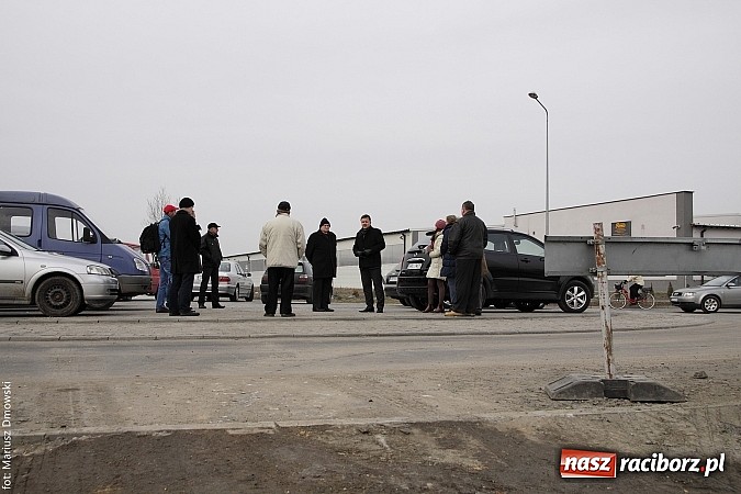 Zdjęcie w galerii na portalu naszraciborz.pl: Radni odwiedzili strefę na Ostrogu. Dowiedzieli się przy okazji, jakie zawody są w cenie wiadomości z regionu