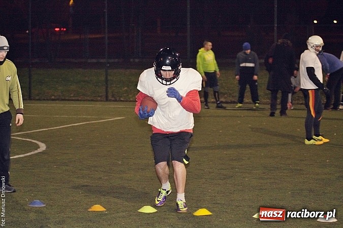 Zdjęcie w galerii na portalu naszraciborz.pl: Trenuj futbol amerykański z drużyną Raptors! wiadomości z regionu