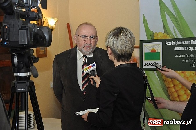 Zdjęcie w galerii na portalu naszraciborz.pl: Za nami I dzień konferencji poświęconej erozji wodnej wiadomości z regionu