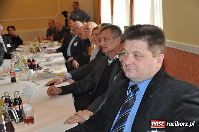 Zdjęcie w galerii na portalu naszraciborz.pl: Za nami I dzień konferencji poświęconej erozji wodnej wiadomości z regionu