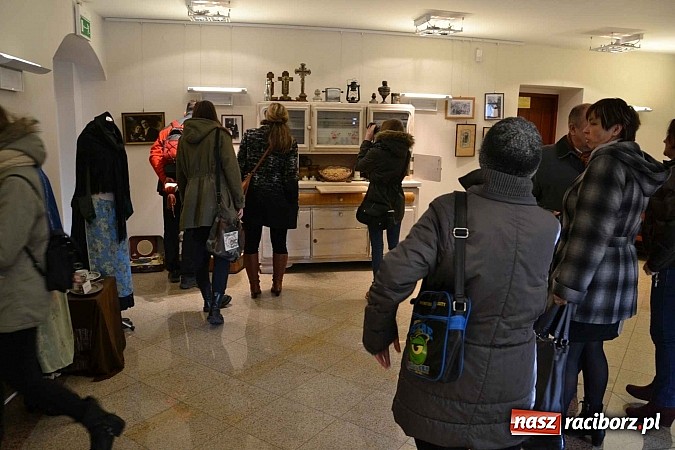 Zdjęcie w galerii na portalu naszraciborz.pl: 60-lecie PTTK w Raciborzu. Uroczyste obchody na zamku za nami wiadomości z regionu