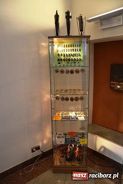 Zdjęcie w galerii na portalu naszraciborz.pl: 60-lecie PTTK w Raciborzu. Uroczyste obchody na zamku za nami wiadomości z regionu