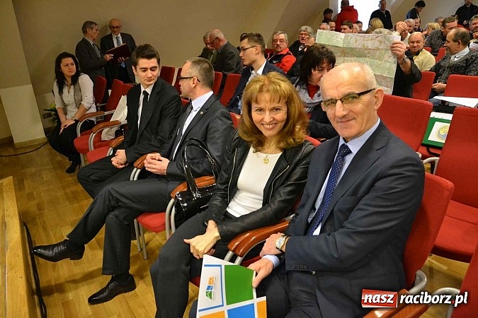 Zdjęcie w galerii na portalu naszraciborz.pl: 60-lecie PTTK w Raciborzu. Uroczyste obchody na zamku za nami wiadomości z regionu