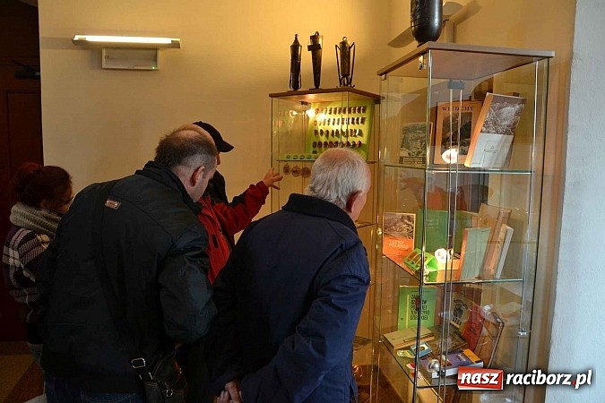 Zdjęcie w galerii na portalu naszraciborz.pl: 60-lecie PTTK w Raciborzu. Uroczyste obchody na zamku za nami wiadomości z regionu