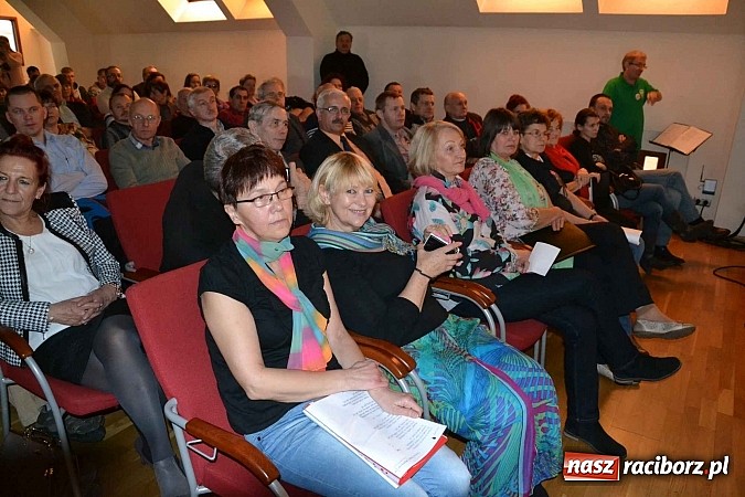 Zdjęcie w galerii na portalu naszraciborz.pl: 60-lecie PTTK w Raciborzu. Uroczyste obchody na zamku za nami wiadomości z regionu