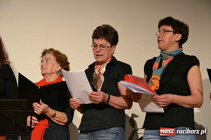 Zdjęcie w galerii na portalu naszraciborz.pl: 60-lecie PTTK w Raciborzu. Uroczyste obchody na zamku za nami wiadomości z regionu