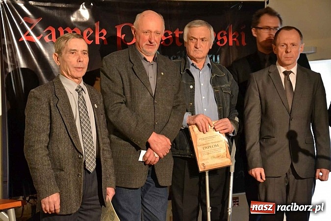 Zdjęcie w galerii na portalu naszraciborz.pl: 60-lecie PTTK w Raciborzu. Uroczyste obchody na zamku za nami wiadomości z regionu