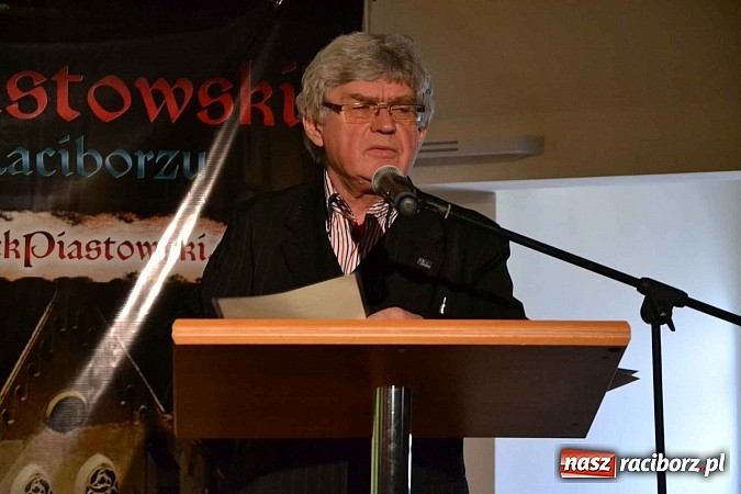 Zdjęcie w galerii na portalu naszraciborz.pl: 60-lecie PTTK w Raciborzu. Uroczyste obchody na zamku za nami wiadomości z regionu