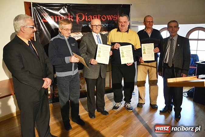 Zdjęcie w galerii na portalu naszraciborz.pl: 60-lecie PTTK w Raciborzu. Uroczyste obchody na zamku za nami wiadomości z regionu