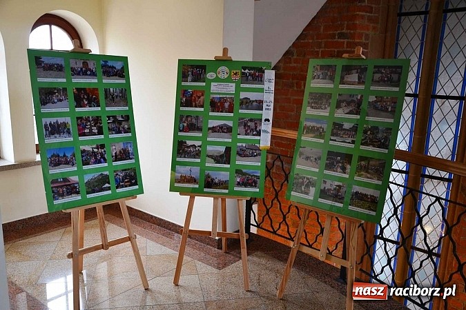 Zdjęcie w galerii na portalu naszraciborz.pl: 60-lecie PTTK w Raciborzu. Uroczyste obchody na zamku za nami wiadomości z regionu