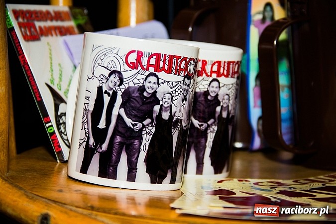 Zdjęcie w galerii na portalu naszraciborz.pl: Grawitacja zagrała dla chorej Justynki wiadomości z regionu