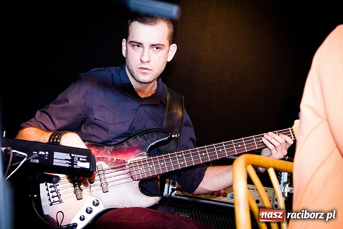 Zdjęcie w galerii na portalu naszraciborz.pl: Grawitacja zagrała dla chorej Justynki wiadomości z regionu