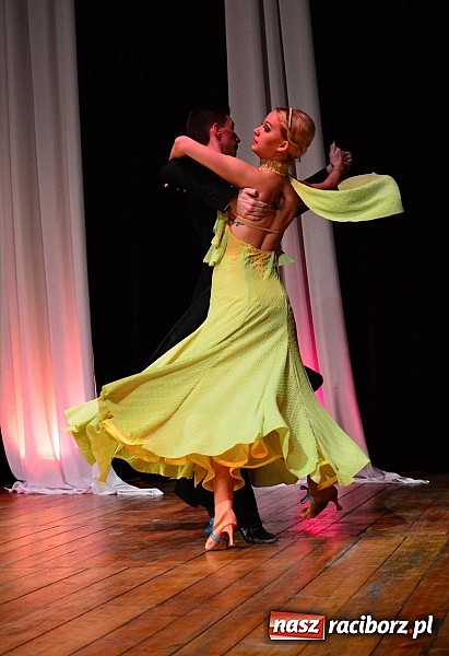 Zdjęcie w galerii na portalu naszraciborz.pl: Cha, cha - czyli Dzień Tańca w Kuźni Raciborskiej wiadomości z regionu