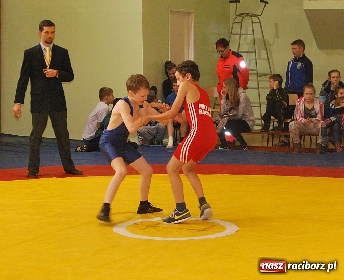 Zdjęcie w galerii na portalu naszraciborz.pl: Unici przywieźli z Rudy Śląskiej worek medali wiadomości z regionu