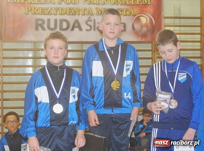 Zdjęcie w galerii na portalu naszraciborz.pl: Unici przywieźli z Rudy Śląskiej worek medali wiadomości z regionu