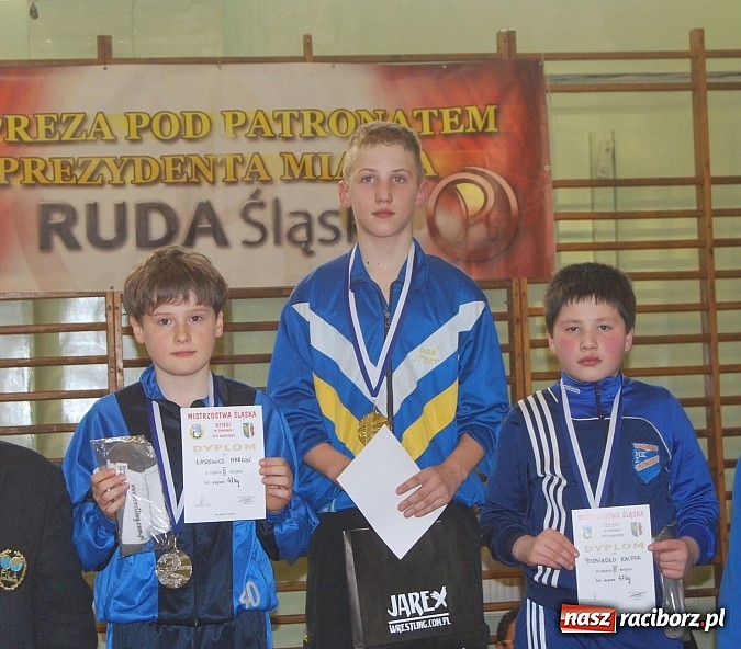 Zdjęcie w galerii na portalu naszraciborz.pl: Unici przywieźli z Rudy Śląskiej worek medali wiadomości z regionu