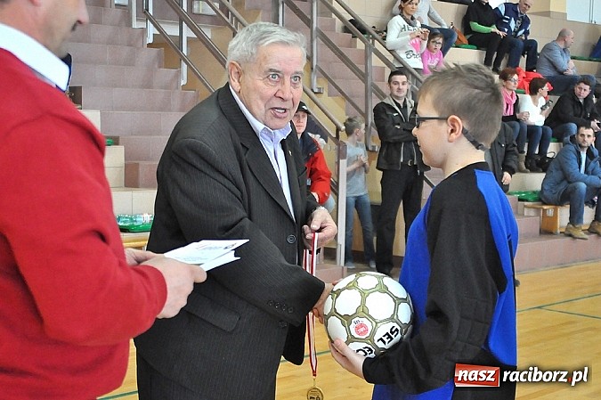 Zdjęcie w galerii na portalu naszraciborz.pl: Odra Centrum najlepsza wśród młodzików wiadomości z regionu