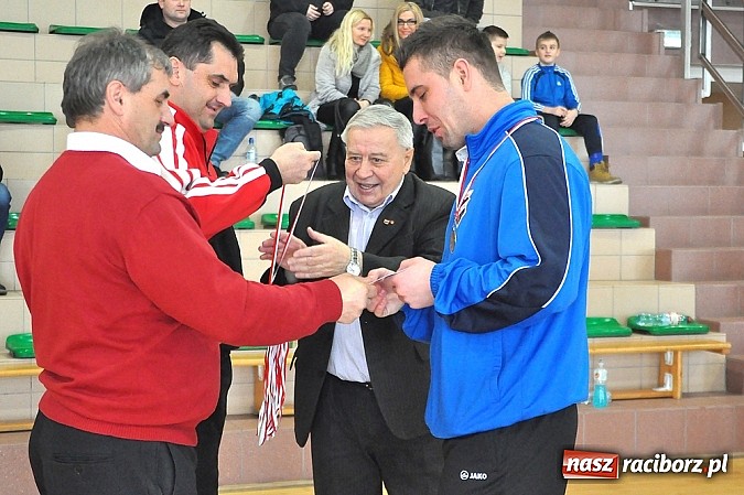 Zdjęcie w galerii na portalu naszraciborz.pl: Odra Centrum najlepsza wśród młodzików wiadomości z regionu