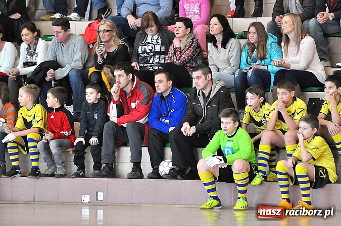 Zdjęcie w galerii na portalu naszraciborz.pl: Odra Centrum najlepsza wśród młodzików wiadomości z regionu