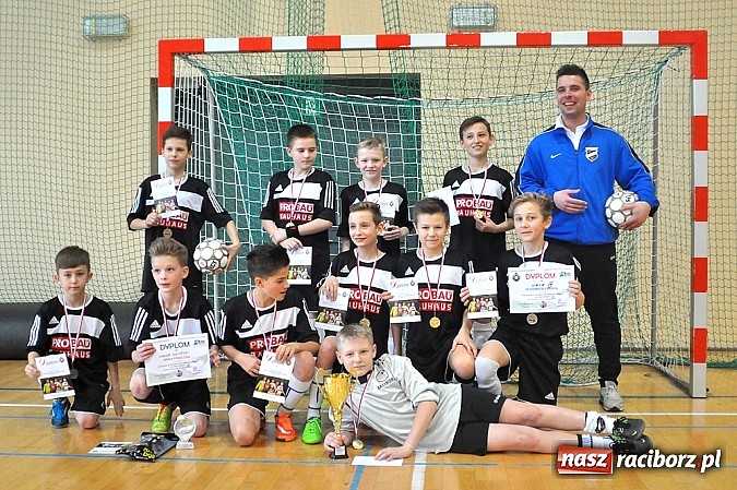 Zdjęcie w galerii na portalu naszraciborz.pl: Odra Centrum najlepsza wśród młodzików wiadomości z regionu