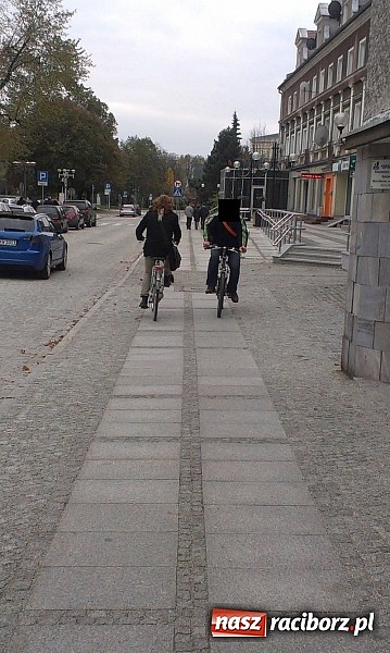 Zdjęcie w galerii na portalu naszraciborz.pl: Komendancie, co Pan na to? Czytelnik kolejny raz pyta o rowerzystów wiadomości z regionu