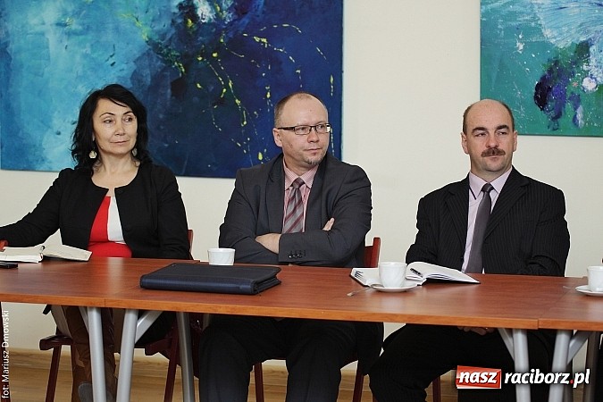 Zdjęcie w galerii na portalu naszraciborz.pl: Gminy raportowały o działaniach na rzecz przedsiębiorczości wiadomości z regionu
