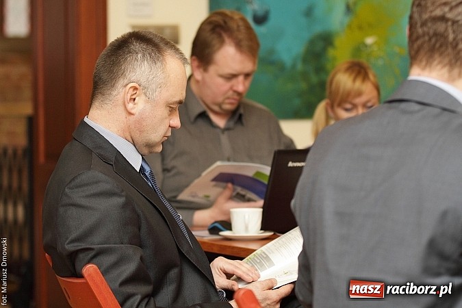 Zdjęcie w galerii na portalu naszraciborz.pl: Gminy raportowały o działaniach na rzecz przedsiębiorczości wiadomości z regionu