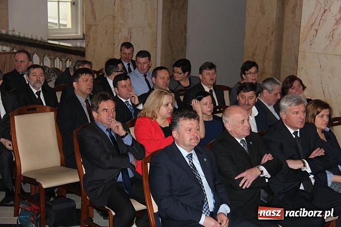 Zdjęcie w galerii na portalu naszraciborz.pl: Gmina Krzyżanowice dostała pieniądze na usuwanie skutków powodzi wiadomości z regionu