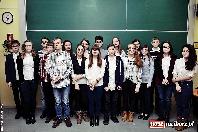 Zdjęcie w galerii na portalu naszraciborz.pl: Konkurs Wiedzy o Krajach Anglojęzycznych wiadomości z regionu