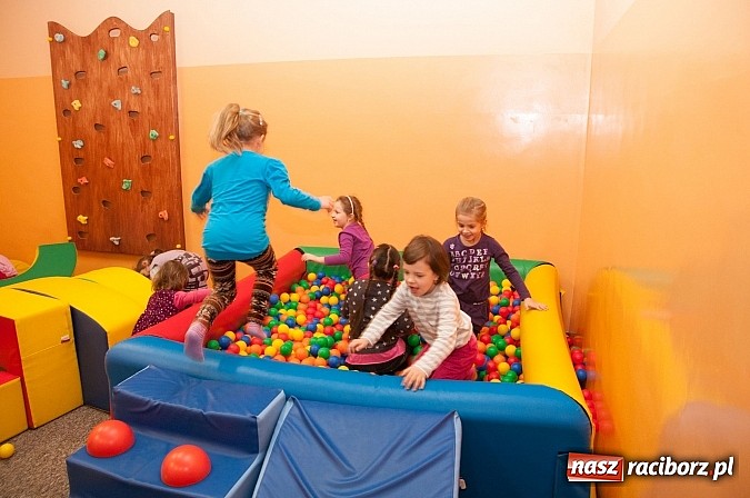 Zdjęcie w galerii na portalu naszraciborz.pl: Dzień Otwartych Drzwi w Szkole Podstawowej  nr 18  wiadomości z regionu