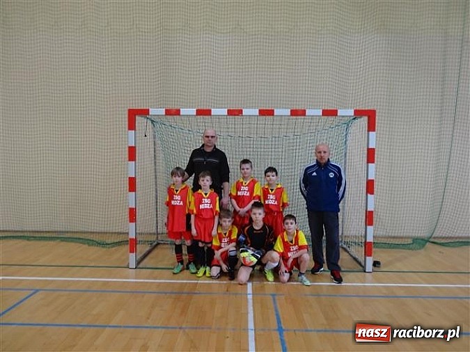 Zdjęcie w galerii na portalu naszraciborz.pl: Nędza najlepsza w turnieju klas I-III wiadomości z regionu