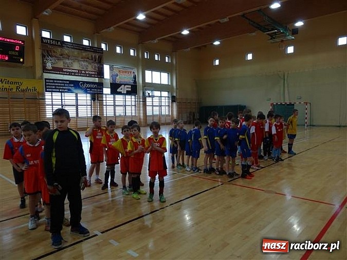 Zdjęcie w galerii na portalu naszraciborz.pl: Nędza najlepsza w turnieju klas I-III wiadomości z regionu