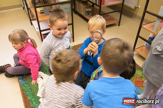 Zdjęcie w galerii na portalu naszraciborz.pl: Szkiełko i oko wiadomości z regionu