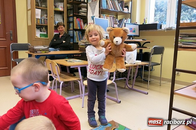 Zdjęcie w galerii na portalu naszraciborz.pl: Szkiełko i oko wiadomości z regionu