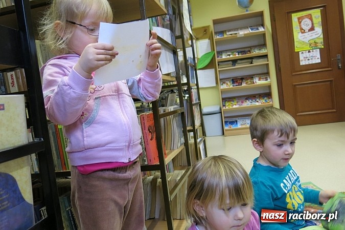 Zdjęcie w galerii na portalu naszraciborz.pl: Szkiełko i oko wiadomości z regionu