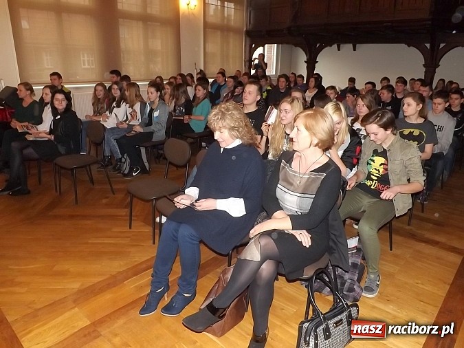 Zdjęcie w galerii na portalu naszraciborz.pl: Konkurs wiedzy - Żołnierze Niezłomni Wyklęci wiadomości z regionu