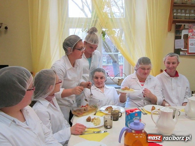 Zdjęcie w galerii na portalu naszraciborz.pl: Wszechstronny rozwój i sukces misją Zespołu Szkół Specjalnych w Raciborzu wiadomości z regionu