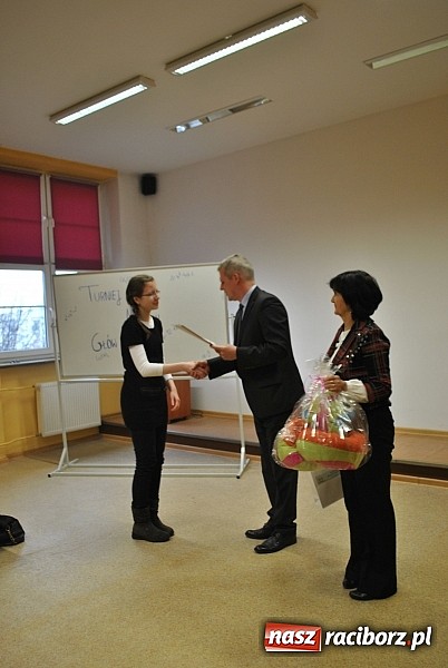 Zdjęcie w galerii na portalu naszraciborz.pl: Mądre Głowy - turniej dla gimnazjalist&oacute;w w Budowlance wiadomości z regionu