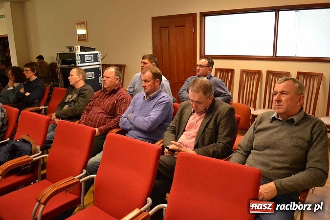 Zdjęcie w galerii na portalu naszraciborz.pl: Wsparcie dla rolnictwa na lata 2014-2020 - spotkanie informacyjne na zamku wiadomości z regionu