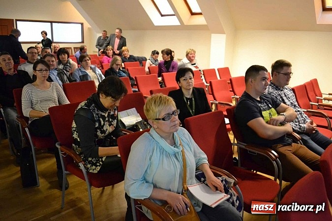 Zdjęcie w galerii na portalu naszraciborz.pl: Wsparcie dla rolnictwa na lata 2014-2020 - spotkanie informacyjne na zamku wiadomości z regionu